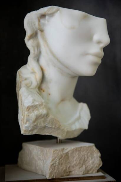 scultura Naman marmo statuario di Carrara