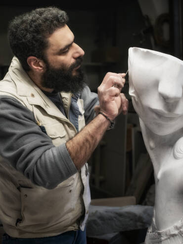 elias naman scultura marmo